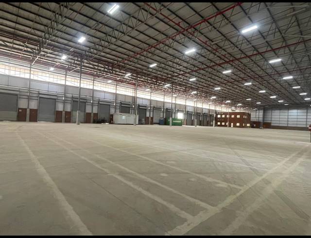29,677M² WAREHOUSE TO LET IN PROSPECTON INDUSTRIAL